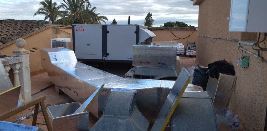 INSTALACIÓN ROOF TOP RESTAURANTE “LA RASCANYA”